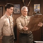 MAJOR_DAD_-_E2X14_A_BIRD_IN_THE_HAND_026.jpg