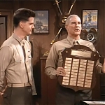 MAJOR_DAD_-_E2X14_A_BIRD_IN_THE_HAND_039.jpg