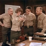 MAJOR_DAD_-_E2X14_A_BIRD_IN_THE_HAND_077.jpg