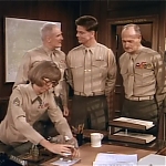 MAJOR_DAD_-_E2X14_A_BIRD_IN_THE_HAND_107.jpg