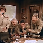 MAJOR_DAD_-_E2X14_A_BIRD_IN_THE_HAND_116.jpg