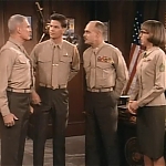 MAJOR_DAD_-_E2X14_A_BIRD_IN_THE_HAND_139.jpg