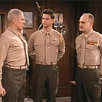 MAJOR_DAD_-_E2X14_A_BIRD_IN_THE_HAND_165.jpg