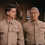 MAJOR_DAD_-_E2X14_A_BIRD_IN_THE_HAND_224.jpg