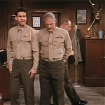 MAJOR_DAD_-_E2X14_A_BIRD_IN_THE_HAND_244.jpg