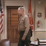 MAJOR_DAD_-_E2X14_A_BIRD_IN_THE_HAND_306.jpg