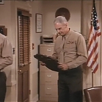 MAJOR_DAD_-_E2X14_A_BIRD_IN_THE_HAND_311.jpg