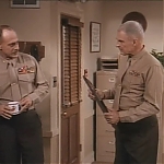 MAJOR_DAD_-_E2X14_A_BIRD_IN_THE_HAND_314.jpg