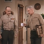 MAJOR_DAD_-_E2X14_A_BIRD_IN_THE_HAND_324.jpg