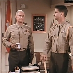 MAJOR_DAD_-_E2X14_A_BIRD_IN_THE_HAND_345.jpg
