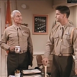 MAJOR_DAD_-_E2X14_A_BIRD_IN_THE_HAND_370.jpg