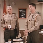 MAJOR_DAD_-_E2X14_A_BIRD_IN_THE_HAND_376.jpg