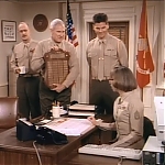 MAJOR_DAD_-_E2X14_A_BIRD_IN_THE_HAND_421.jpg