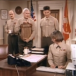 MAJOR_DAD_-_E2X14_A_BIRD_IN_THE_HAND_426.jpg