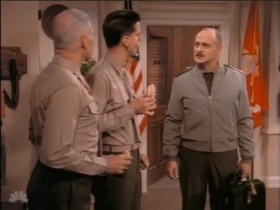 MAJOR_DAD_-_E2X15_LEARNING_TO_DRIVE_064.jpg