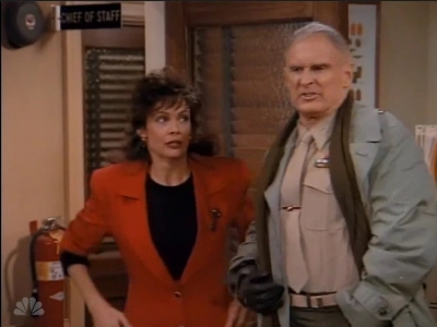 MAJOR_DAD_-_E2X15_LEARNING_TO_DRIVE_332.jpg