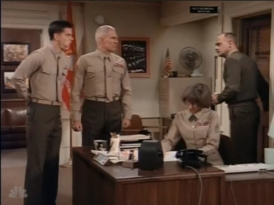 MAJOR_DAD_-_E2X17_VALENTINES_DAY_054.jpg