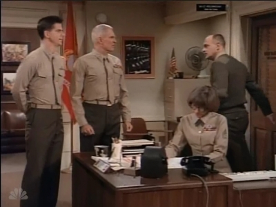 MAJOR_DAD_-_E2X17_VALENTINES_DAY_055.jpg