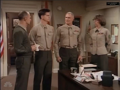MAJOR_DAD_-_E2X17_VALENTINES_DAY_120.jpg