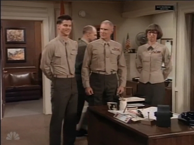 MAJOR_DAD_-_E2X17_VALENTINES_DAY_129.jpg