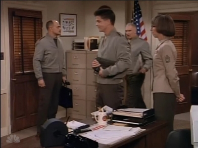 MAJOR_DAD_-_E2X17_VALENTINES_DAY_196.jpg