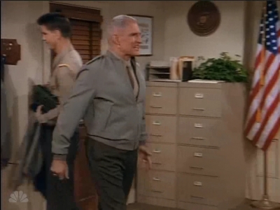 MAJOR_DAD_-_E2X17_VALENTINES_DAY_284.jpg