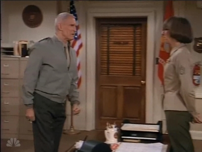 MAJOR_DAD_-_E2X17_VALENTINES_DAY_287.jpg