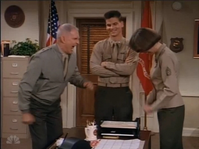 MAJOR_DAD_-_E2X17_VALENTINES_DAY_380.jpg