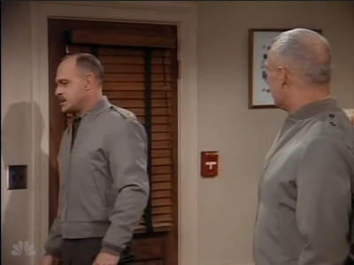 MAJOR_DAD_-_E2X17_VALENTINES_DAY_417.jpg