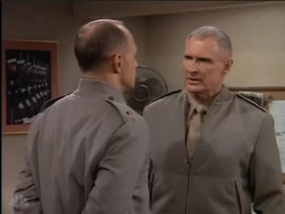MAJOR_DAD_-_E2X17_VALENTINES_DAY_461.jpg