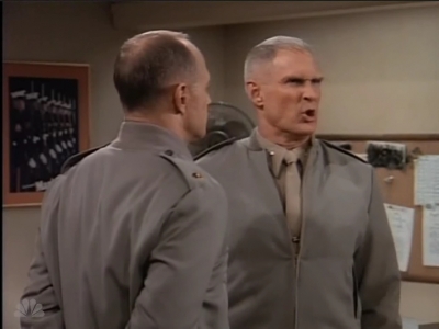 MAJOR_DAD_-_E2X17_VALENTINES_DAY_468.jpg