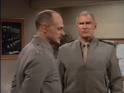 MAJOR_DAD_-_E2X17_VALENTINES_DAY_479.jpg