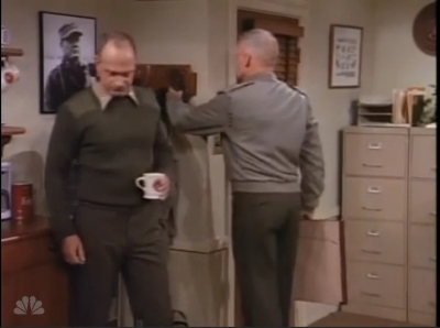 MAJOR_DAD_-_E2X18_SINS_OF_THE_FATHER_011.jpg