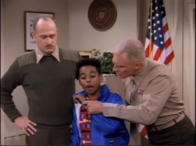 MAJOR_DAD_-_E2X18_SINS_OF_THE_FATHER_260.jpg