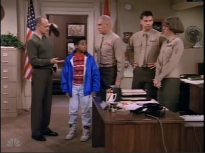 MAJOR_DAD_-_E2X18_SINS_OF_THE_FATHER_363.jpg