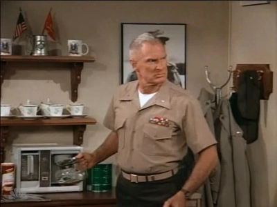 MAJOR_DAD_-_E2X22_SILENT_DRILL_TEAM_037.jpg