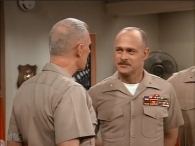 MAJOR_DAD_-_E2X22_SILENT_DRILL_TEAM_162.jpg