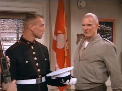 MAJOR_DAD_-_E2X22_SILENT_DRILL_TEAM_404.jpg