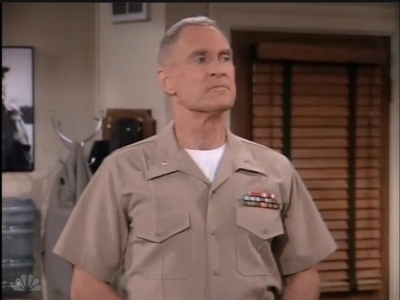 MAJOR_DAD_-_E2X23_ELMO_COME_HOME_243.jpg