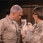 MAJOR_DAD_-_E2X23_ELMO_COME_HOME_180.jpg