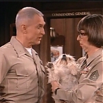 MAJOR_DAD_-_E2X23_ELMO_COME_HOME_181.jpg