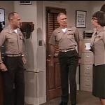 MAJOR_DAD_-_E2X23_ELMO_COME_HOME_190.jpg
