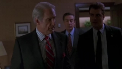 LAW_AND_ORDER_-_E5X11_GUARDIAN_0036.jpg