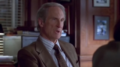 LAW_AND_ORDER_-_E5X11_GUARDIAN_0599.jpg