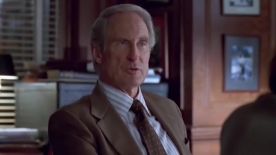 LAW_AND_ORDER_-_E5X11_GUARDIAN_0605.jpg