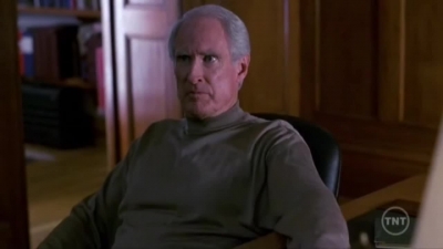 LAW_AND_ORDER_-_E10X19_SURRENDER_DOROTHY_135.jpg
