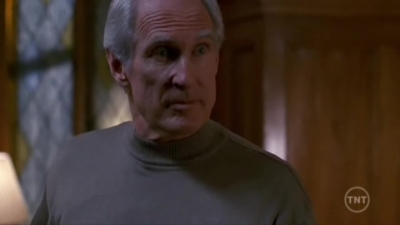 LAW_AND_ORDER_-_E10X19_SURRENDER_DOROTHY_241.jpg