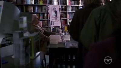 LAW_AND_ORDER_-_E10X19_SURRENDER_DOROTHY_259.jpg