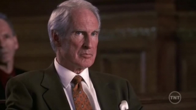LAW_AND_ORDER_-_E10X19_SURRENDER_DOROTHY_498.jpg