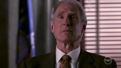 LAW_AND_ORDER_-_E10X19_SURRENDER_DOROTHY_813.jpg